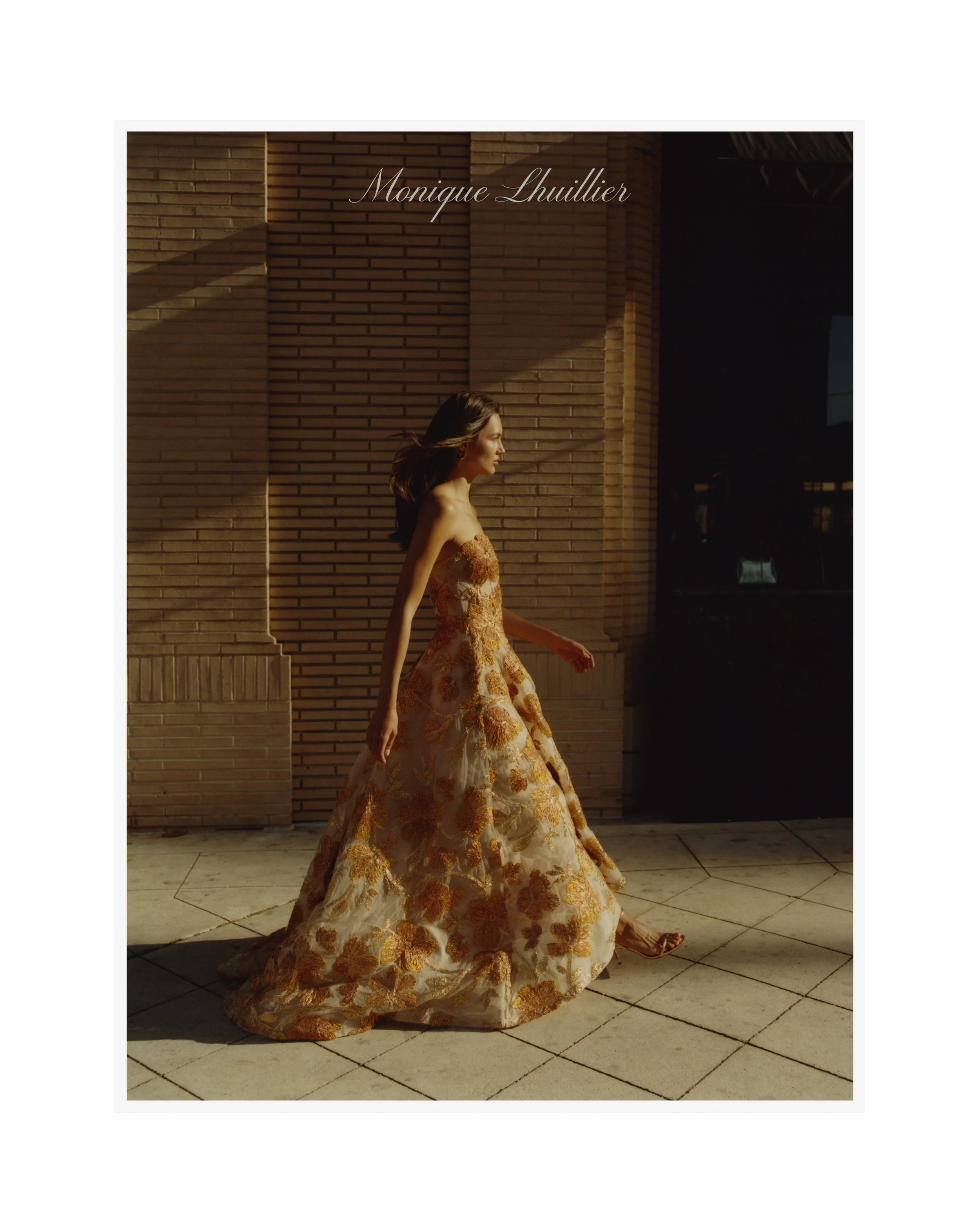 MONIQUE_LHUILLIER_RA4_01 (7)LOGO copy.jpg