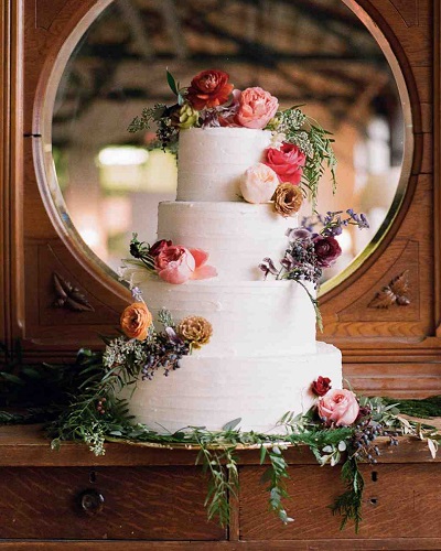 Martha Stewart Wedding Cake.jpg