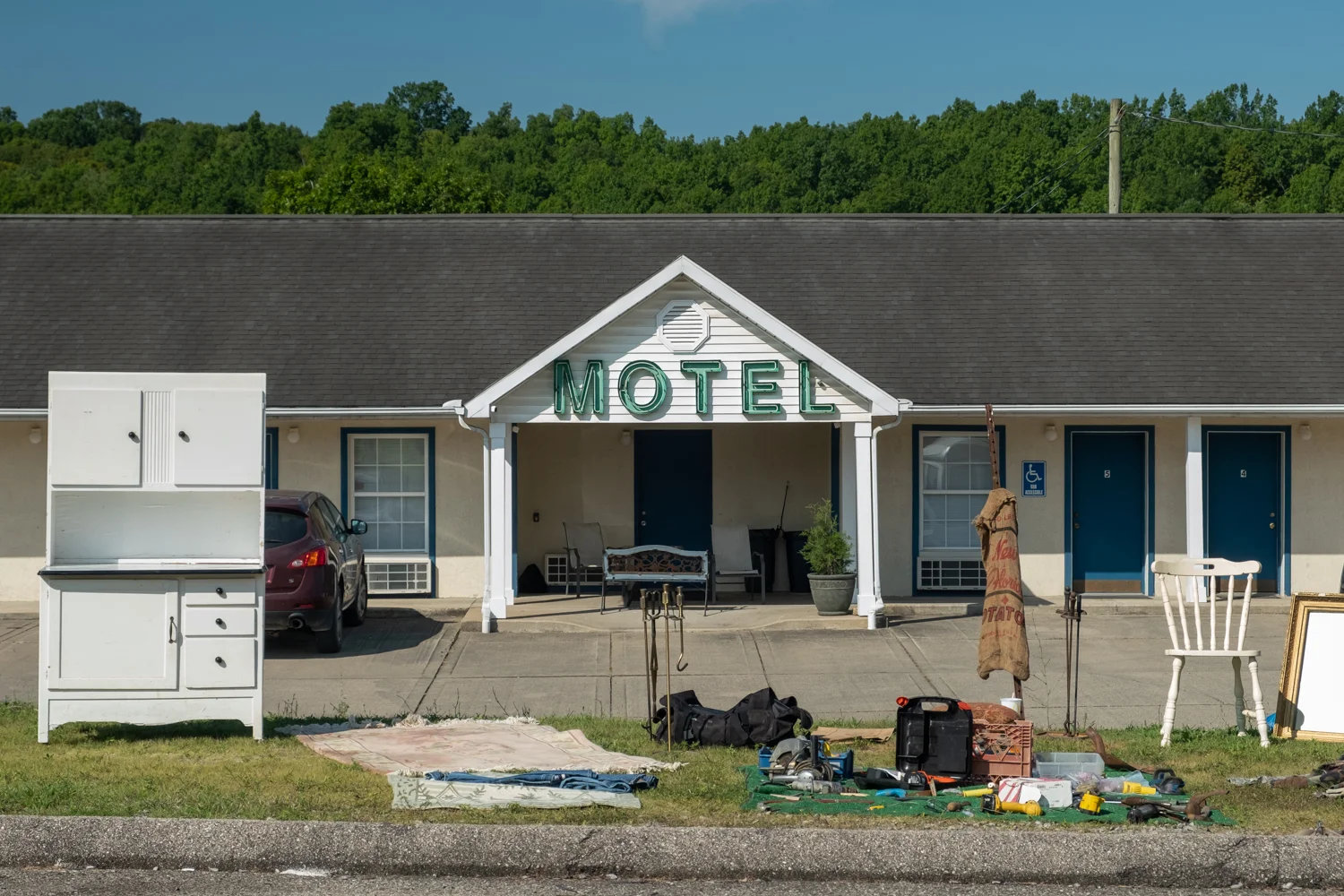 ss_yardsale-16.jpg