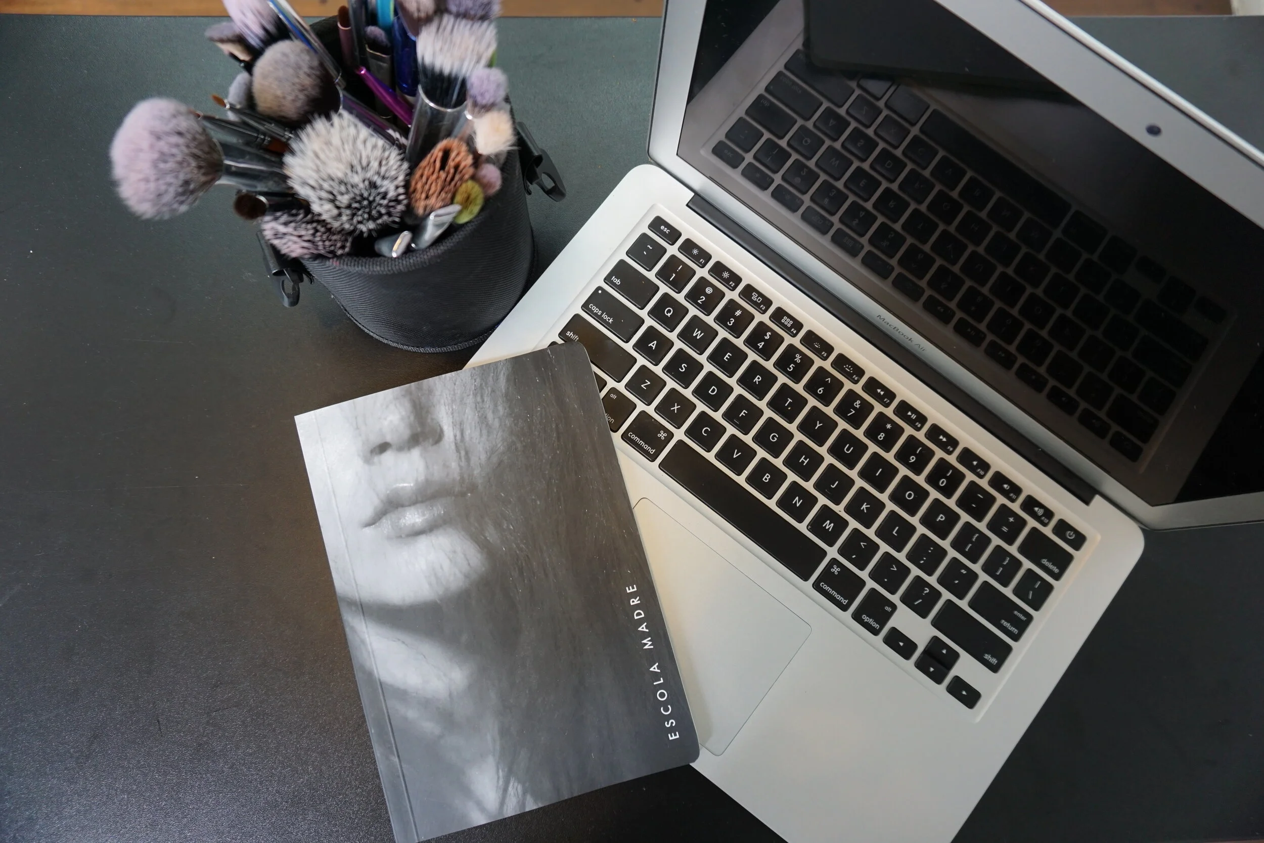 PRODUÇÃO DE CONTEÚDO E IMAGENS DE BELEZA