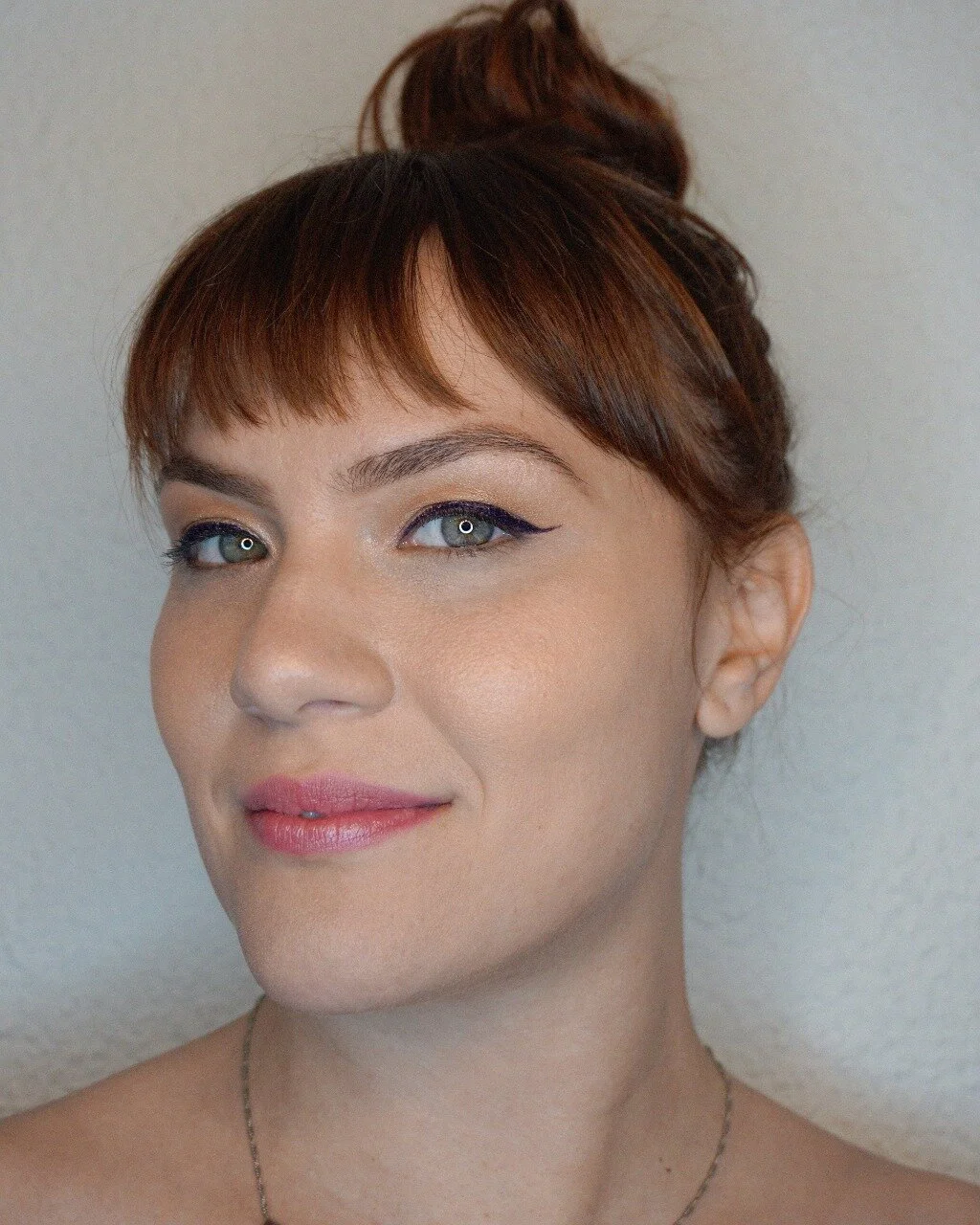 DESENHO E EPILAÇÃO DE SOBRANCELHAS