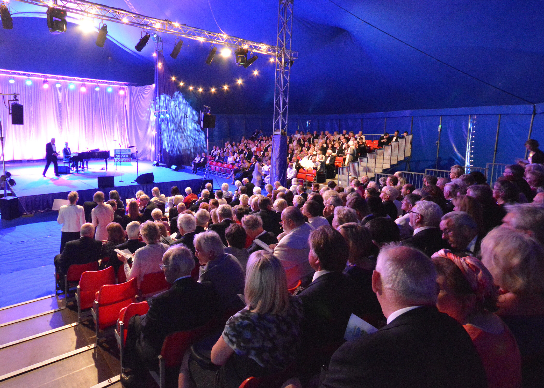 Summer Concert with Alexander Armstrong and Jonathan Veira at Folkington Manor.jpg