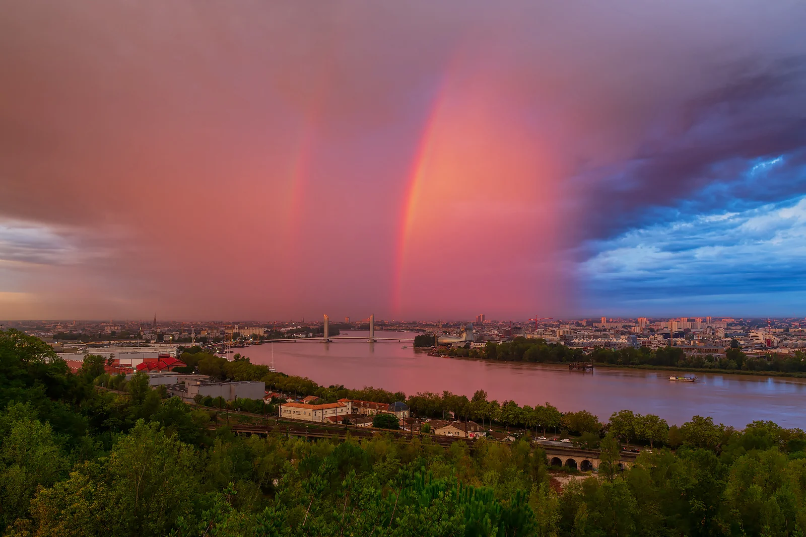 Au moment ou l’arc en ciel était le plus visible