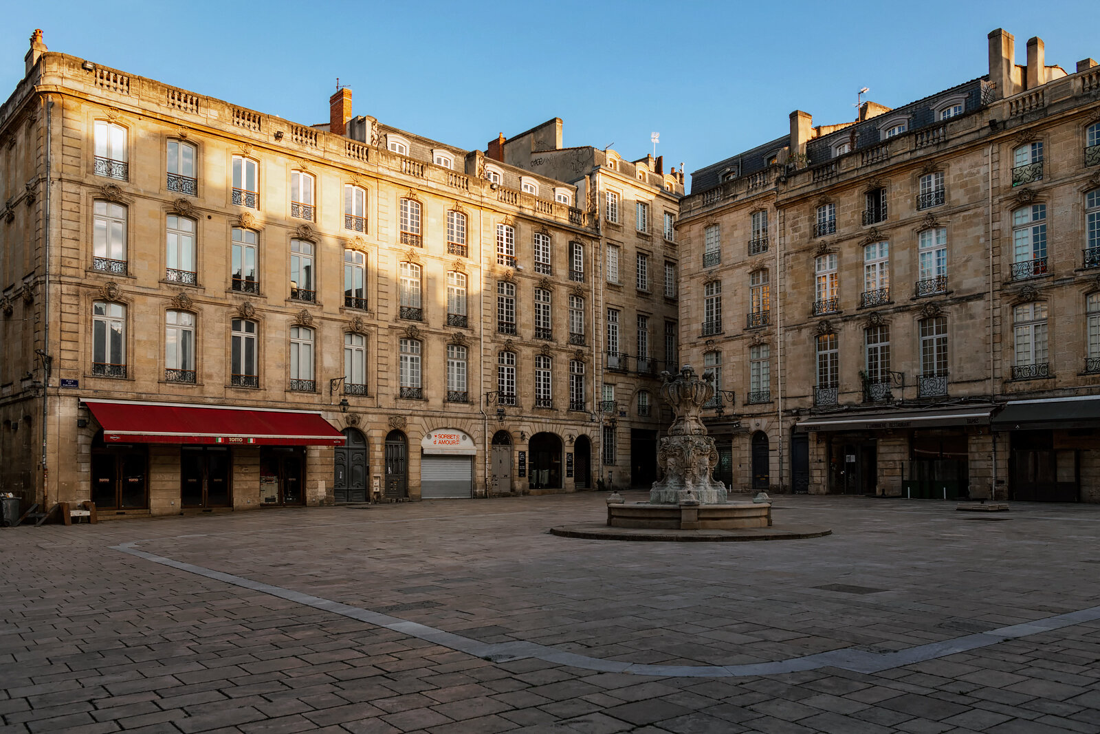 Place du Parlement