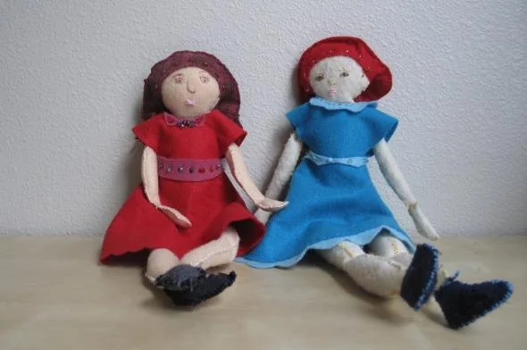 dolls2.jpg