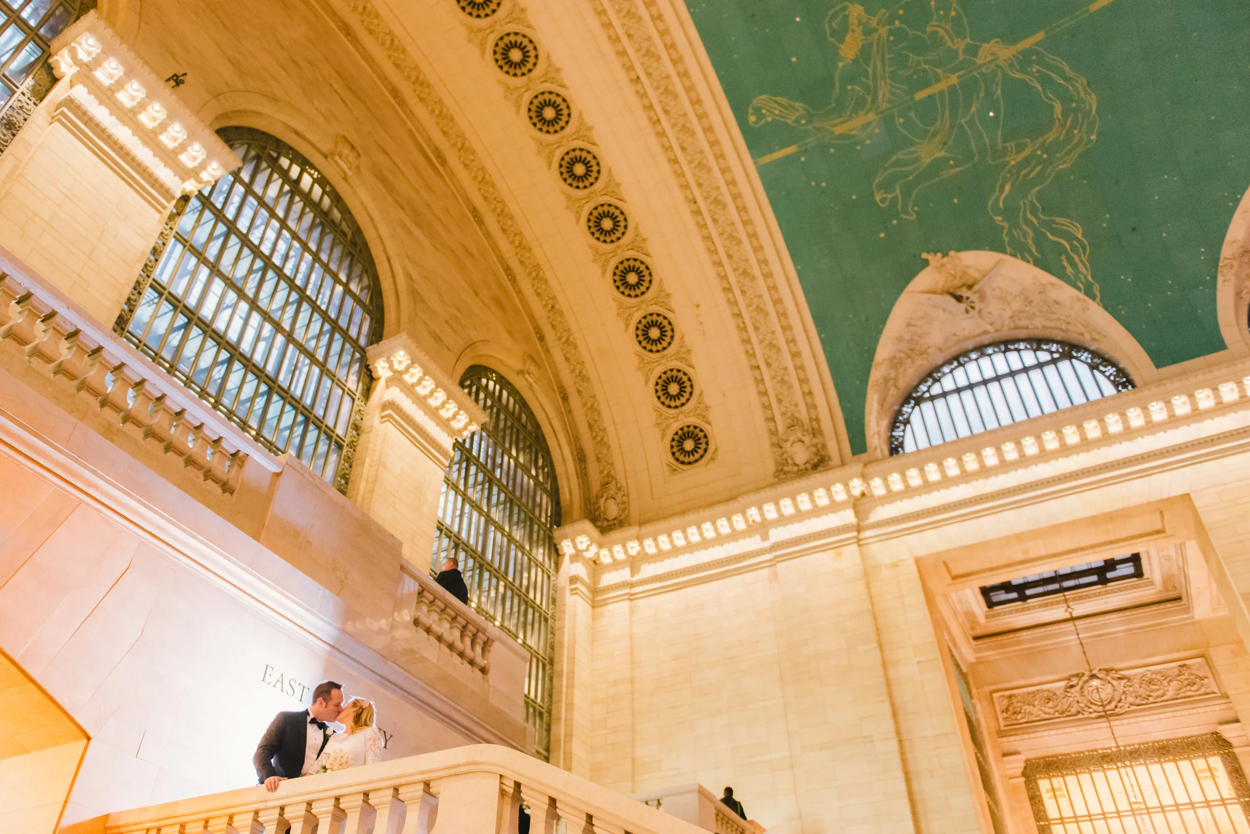 NYCWinterElopementCityHallGrandCentralStation030.jpg
