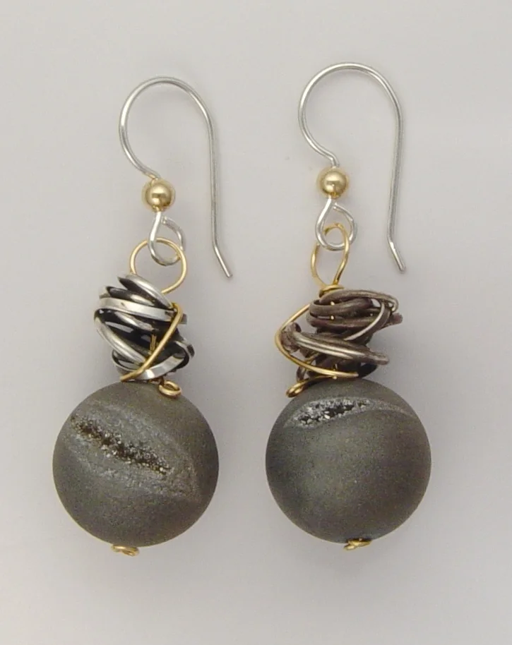 DRUZY AGATE NEST EARRINGS