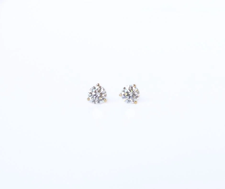 SandraDeeowens-diamondstuds-martinisetting-14ktyellowgold.jpg