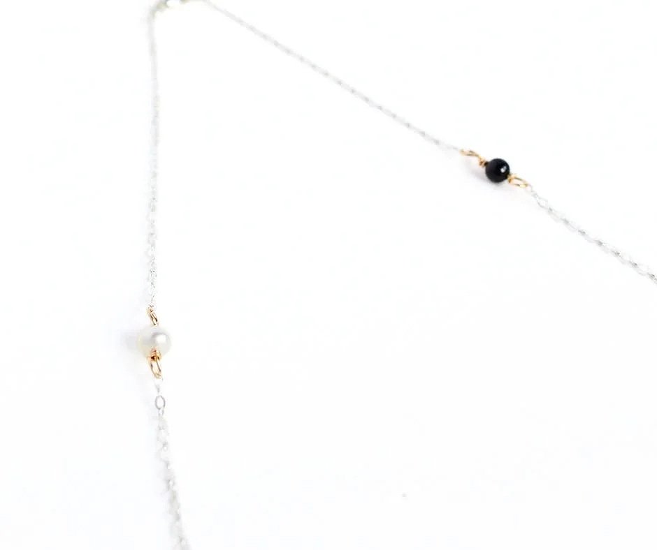 SandraDeeOwens-handmadeinvermont-genuinepearl-pearljewelry-sterlingsilverchain-necklace.jpg