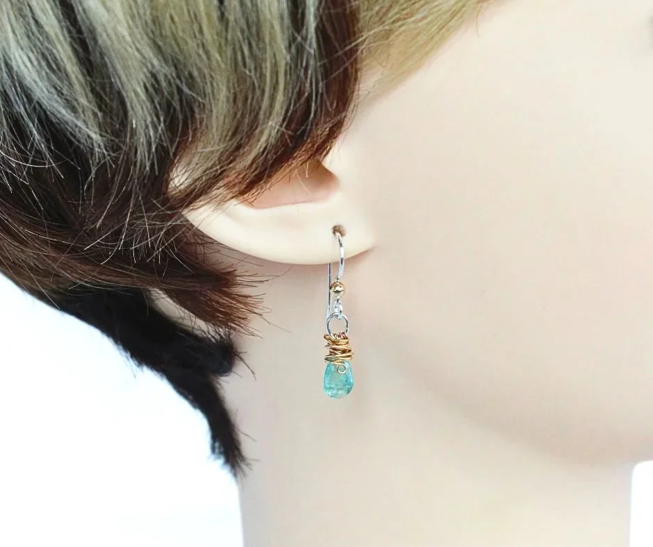 SandraDeeOwens-Canope%CC%80e-summerskyearrings-earrings-jewelry-handmadeinvermont-skyblueearrings.jpg