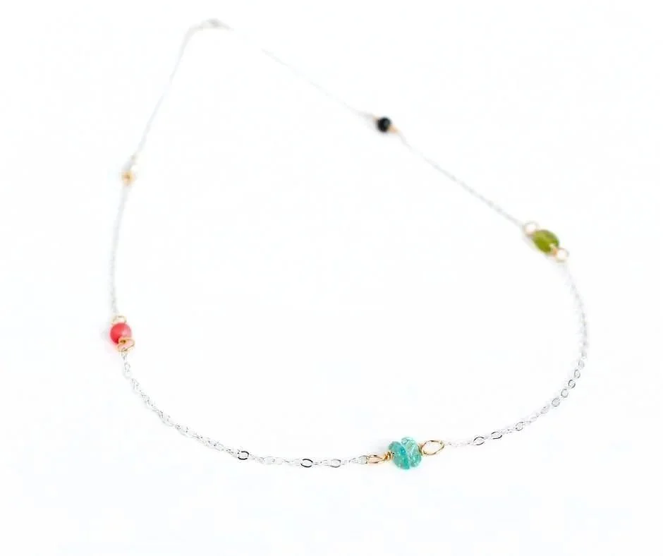 TOUCH NECKLACE