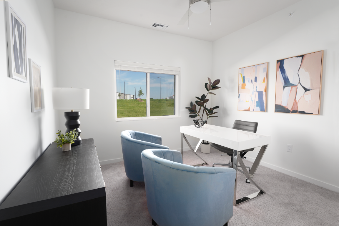 GretnaLandingOffice1 (Medium).png