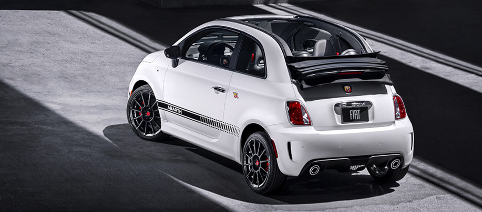 Fiat 500 Abarth3.png