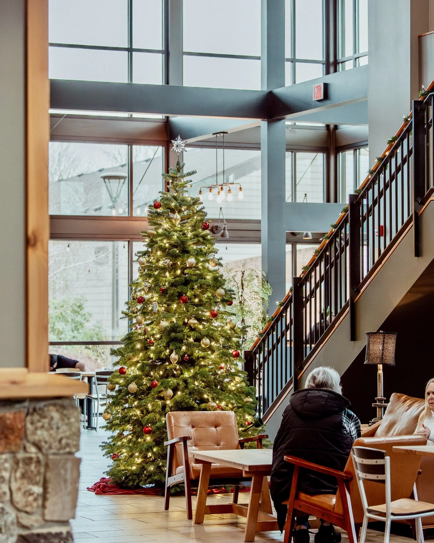Rockin&rsquo; around, the coffee tree, at the Christmas coffee shop 😜. Due to safety considerations, we don&rsquo;t actually encourage rockin&rsquo; around our Christmas tree 🙅&zwj;♀️. We do however encourage drinking some delicious coffee at this 