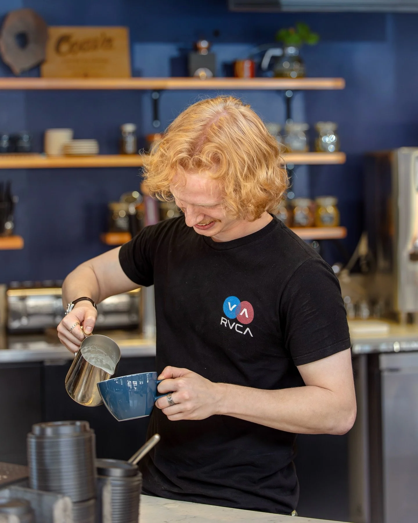 Has Monday got you feeling as blue as our wall? We can fix that! Stop in between 7am - 8pm for a little pick-me-up! 😘 Turn the blue to you&hellip; being happier!