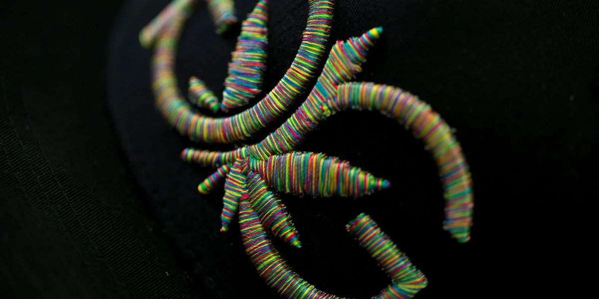 RAINBOW STITCH - Captuer Custom 3D Embroidery