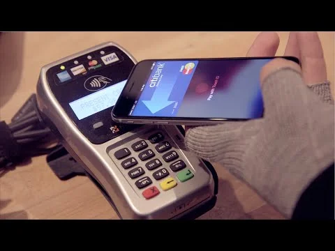 Fast Company - Has Mobile Payment Technology Made Holiday Shopping Easier? (Copy)