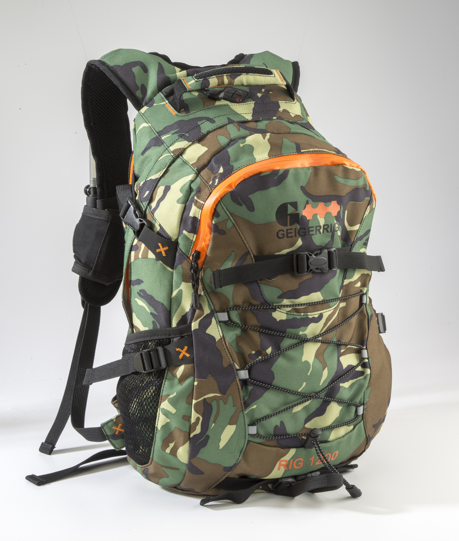 Рюкзак оранжевый камуфляж. Tactical Water Hydration Backpack. Hiker Pro Camo arrow. Rig Pack. Chill pack