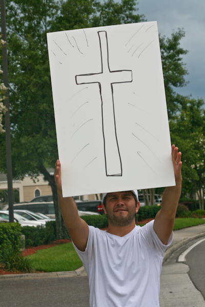 fundraising-in-jax-june-6-2009-15.jpg