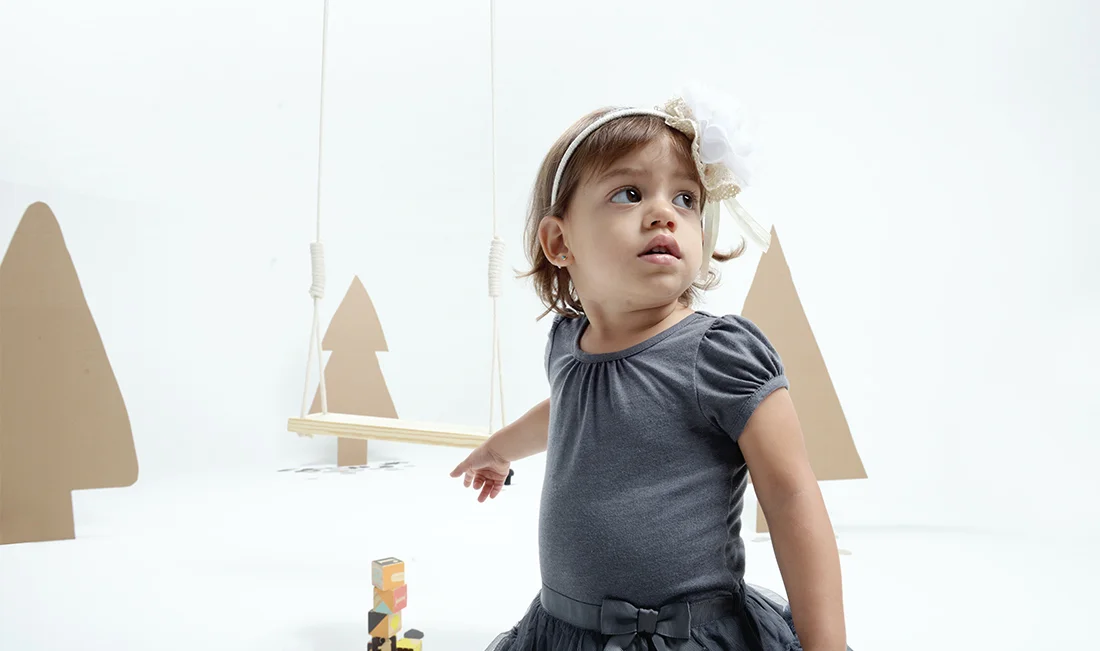 GoodManya_InTheForestSwingGirl