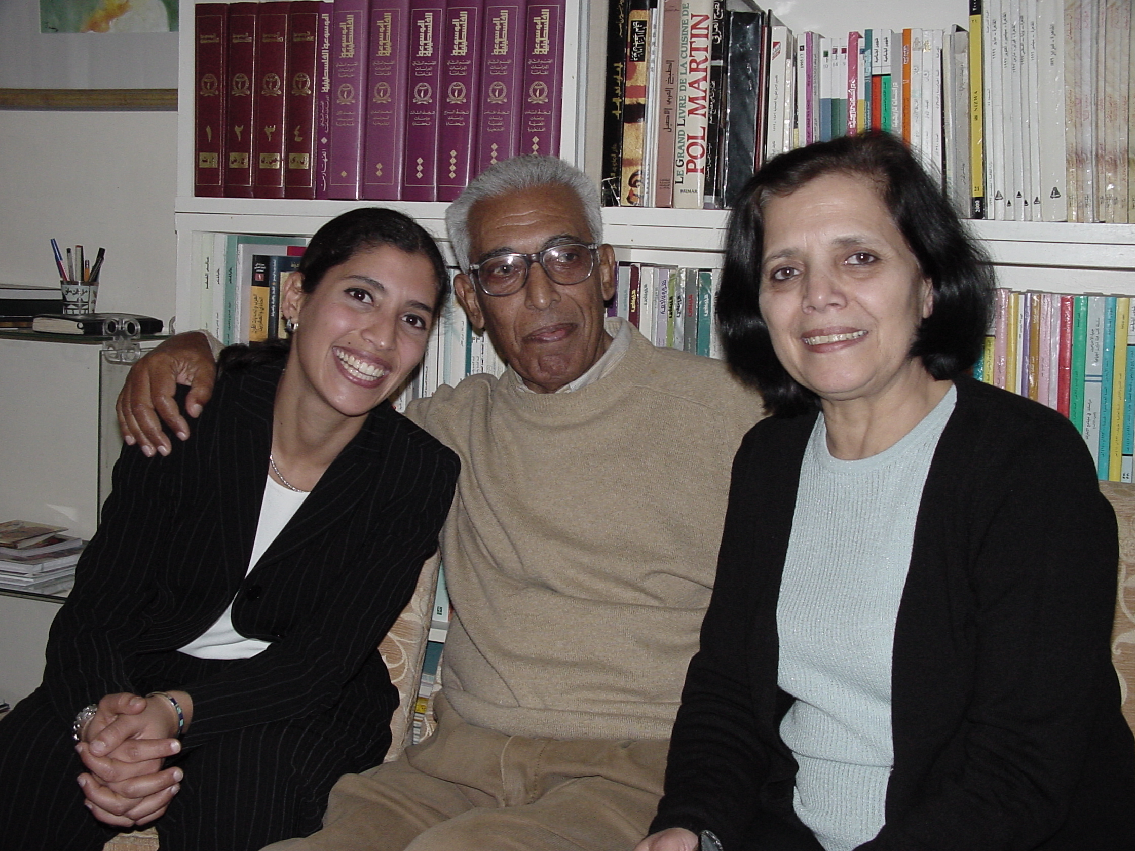 Laila, her father Abdul Rahman Munif and her mother Souad.