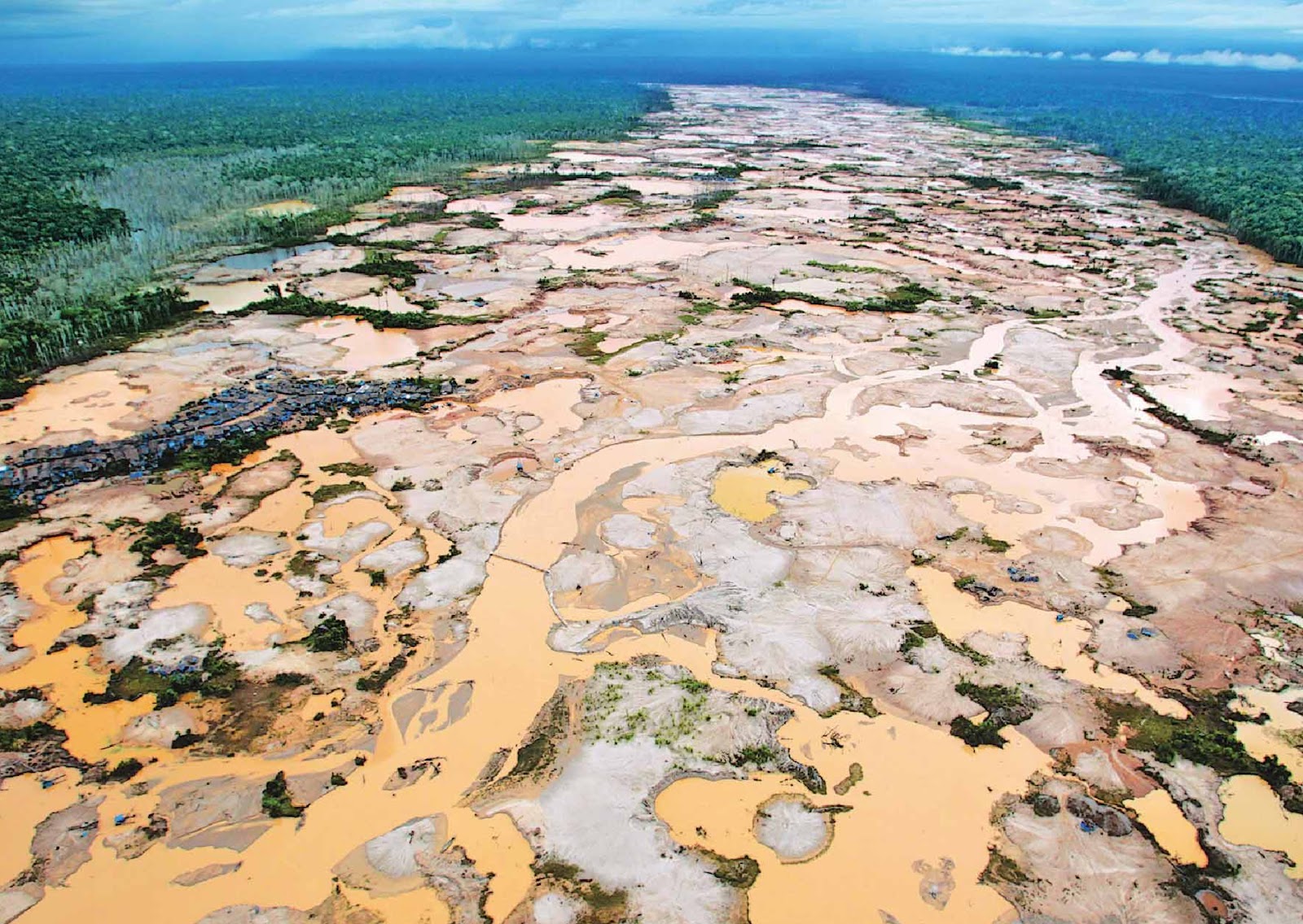Un tema ambiental que se nos escapó: la destrucción de la Amazonía por la minería ilegal