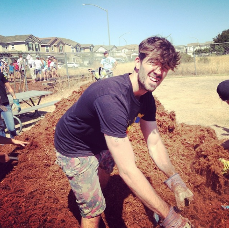 I connected with some motivated veterans and community leaders at the Mission Continues and helped build a garden at El Toro elementary school . Word is we might be starting a KC platoon...