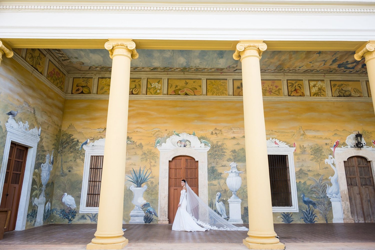 Hacienda wedding in Mérida, Yucatán, photographed by Gaber Studio