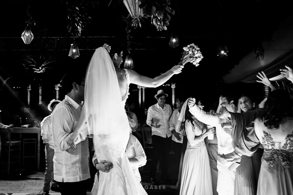 luxury_weddings_yucatan_hacienda_chenku_pipe_gaber_37.JPG