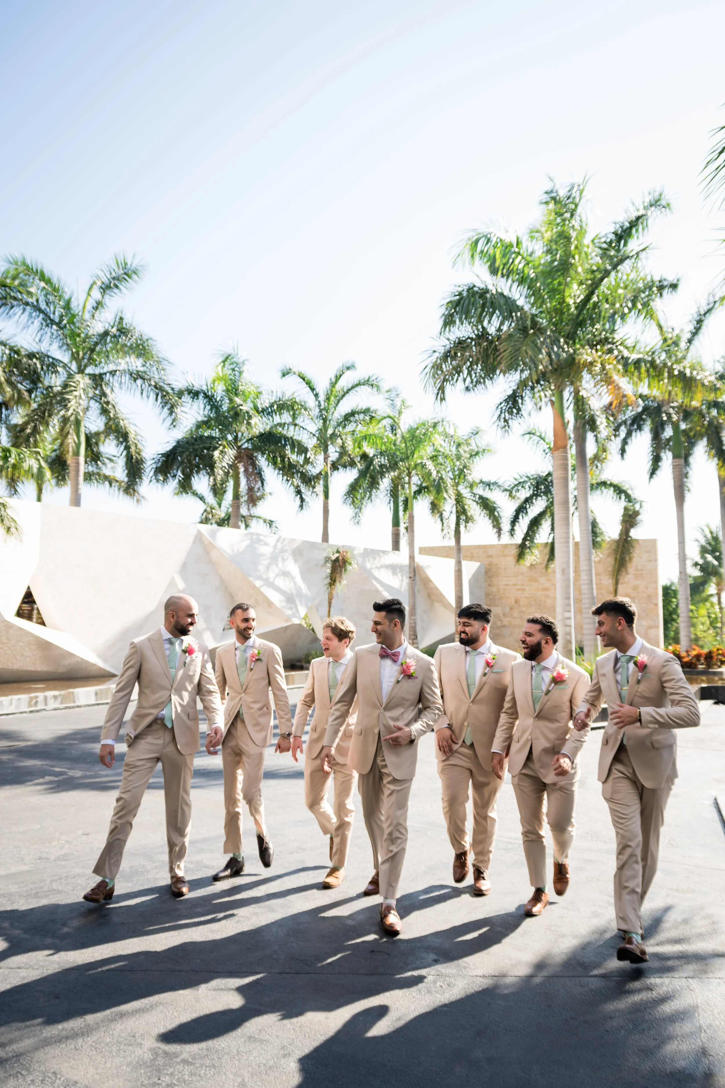 BRIDESMAIDS_GROOMSMEN_PHOTO_DESTINATION_WEDDING_PALLADIUM230.JPG
