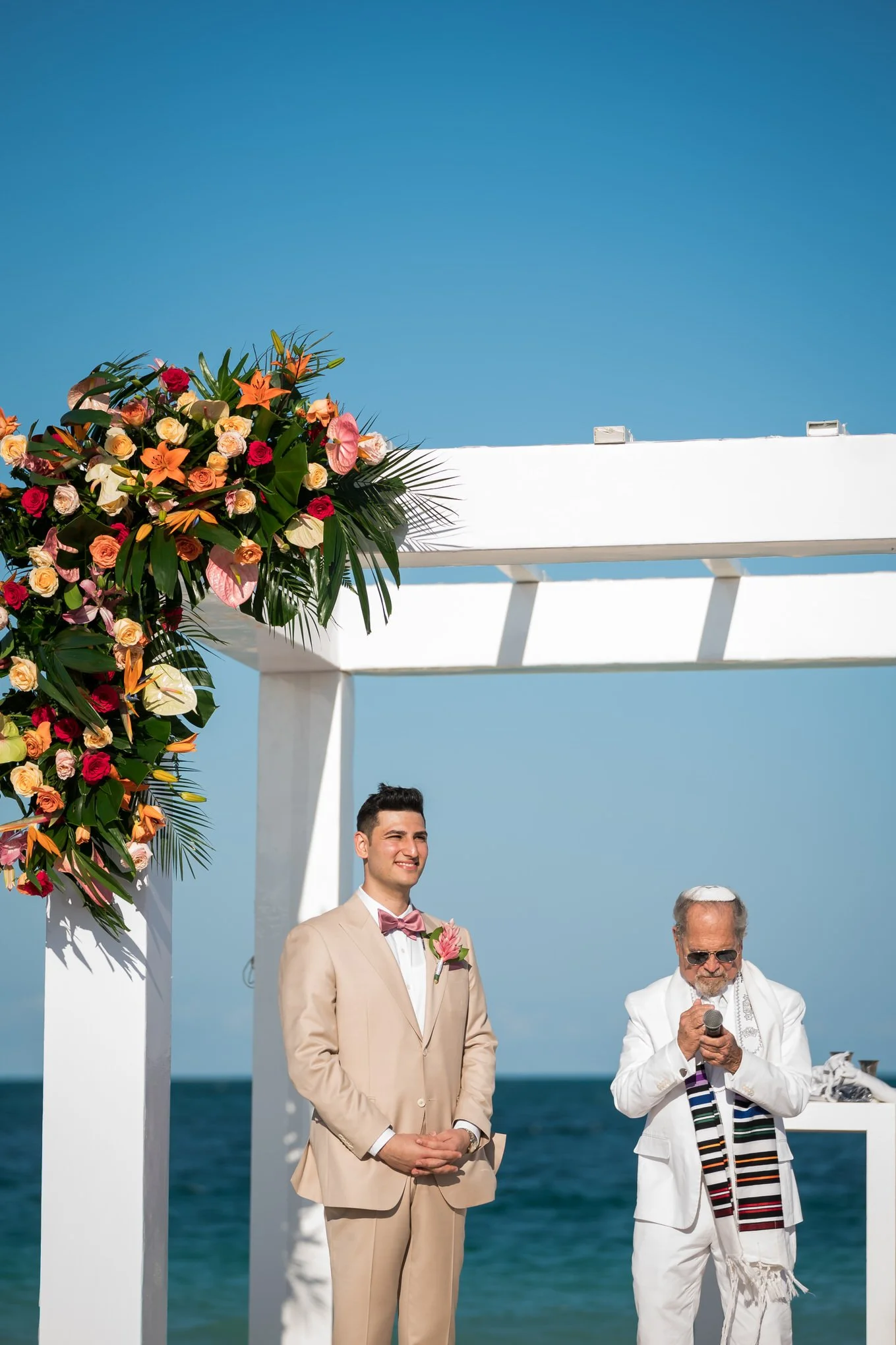 GRAND_PALLADIUM_COSTA_MUJERES_WEDDING_CEREMONY_EMOTIONAL_241PHOTOGRAPHY_STORYTELLING_.JPG