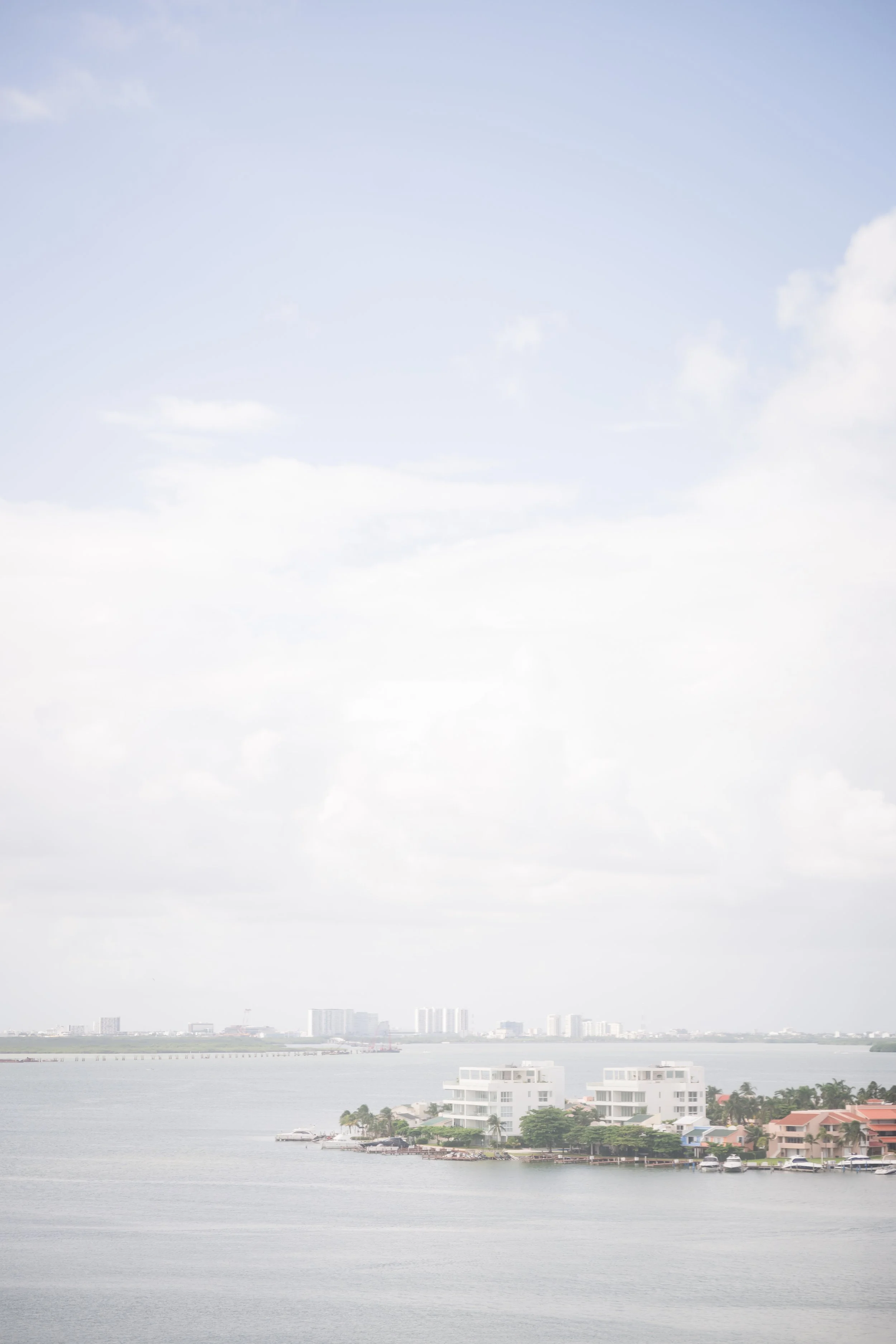 LIVE_AQUA_CANCUN_DESTINATION_WEDDING_PHOTOGRApher524.JPG