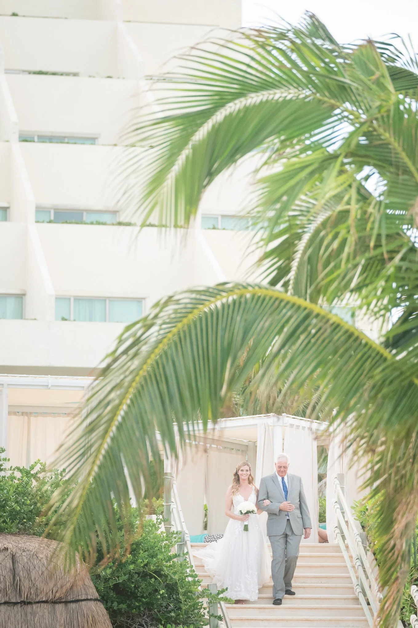 WEDDING_CEREMONY_LIVE_AQUA_DECORATION_INSPO_PHOTOGRAPHER550.JPG