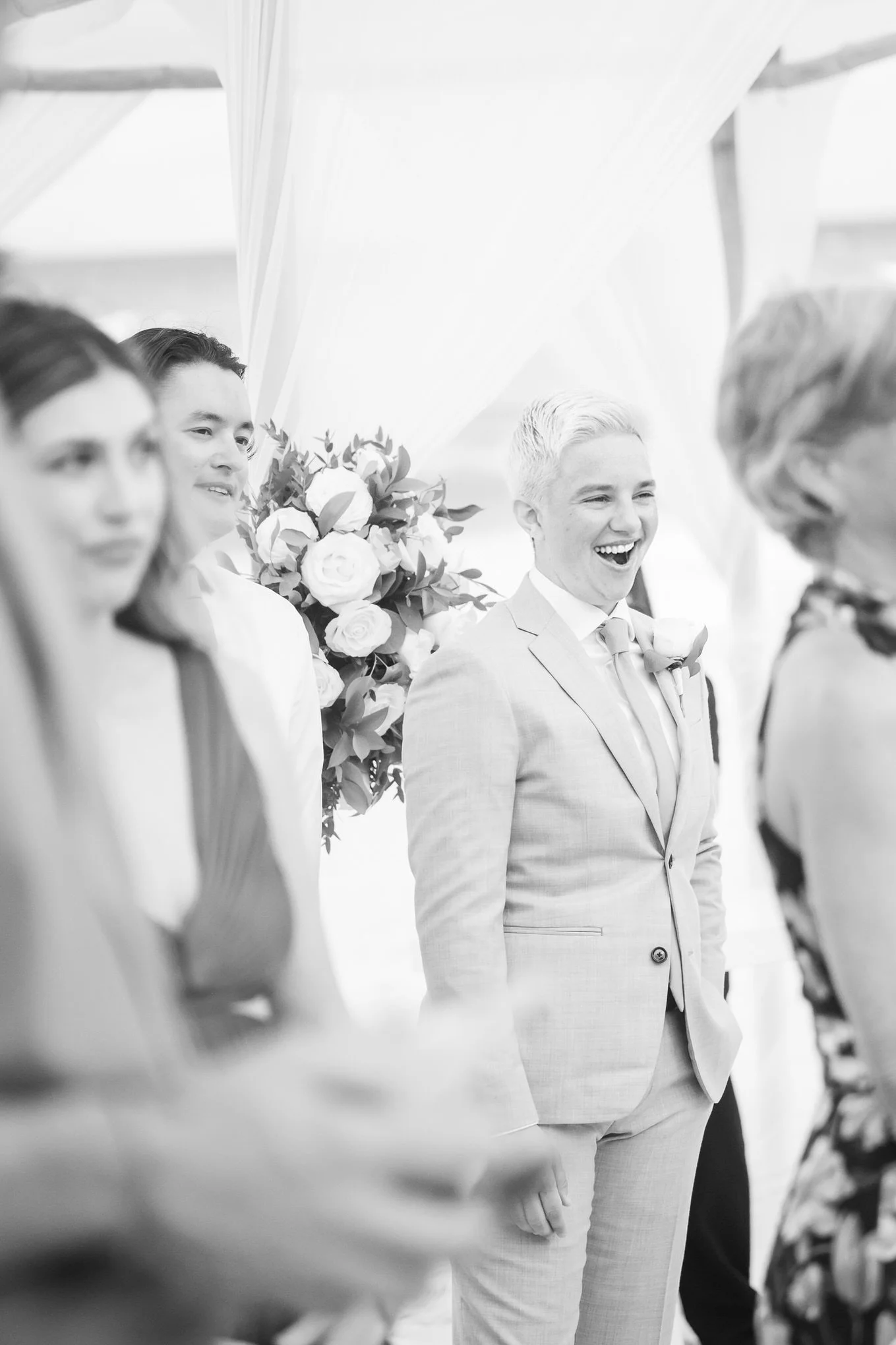 WEDDING_CEREMONY_LIVE_AQUA_DECORATION_INSPO_PHOTOGRAPHER552.jpeg