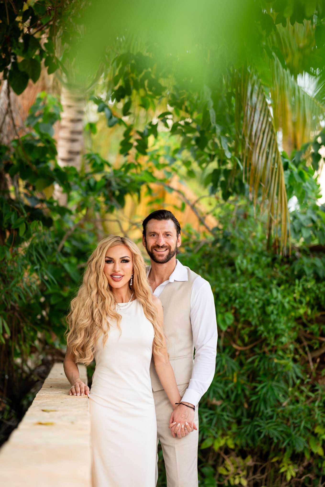 WEDDING_PORTRAITS_AT_GRAND_PALLADIUM_COSTA_MUJERES_17.JPG