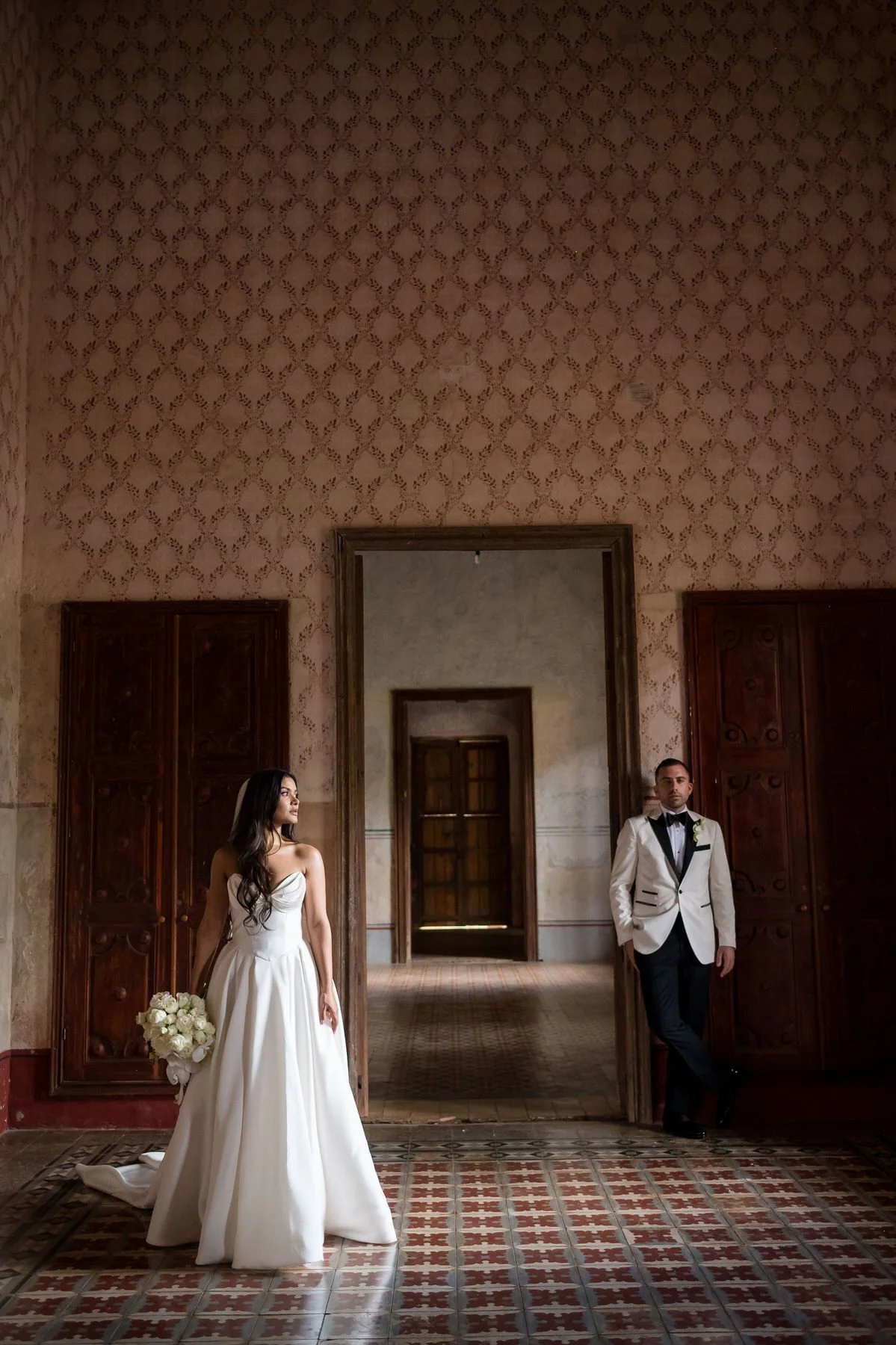 editoria-photo-bride-and-groom-hacienda.jpg