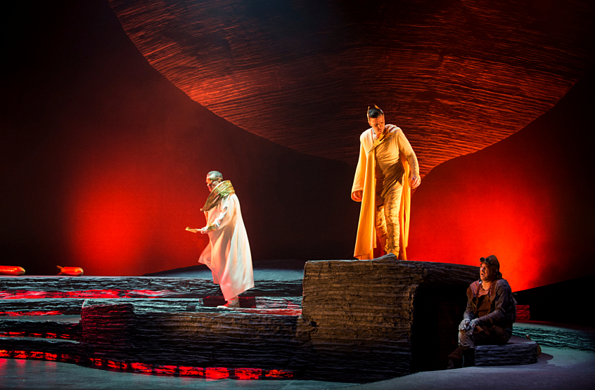 John Fanning as Wotan, Gordon Gietz as Loge, Benjamin Butterfield as Mime