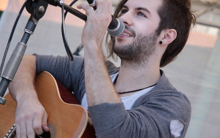 Rhys Thompson - Tutor Rhys is bit eclectic. He is currently studying jazz performance, has toured the east coast with metal bands, and still does the occasional busking stint…