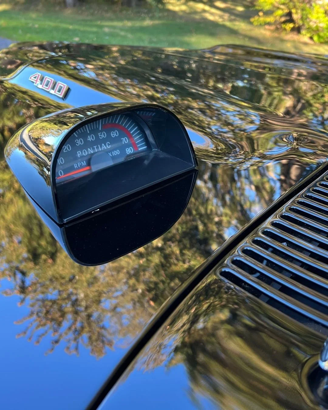 In 1967 Pontiac introduced one of its most recognizable features, the factory hood-mounted tachometer