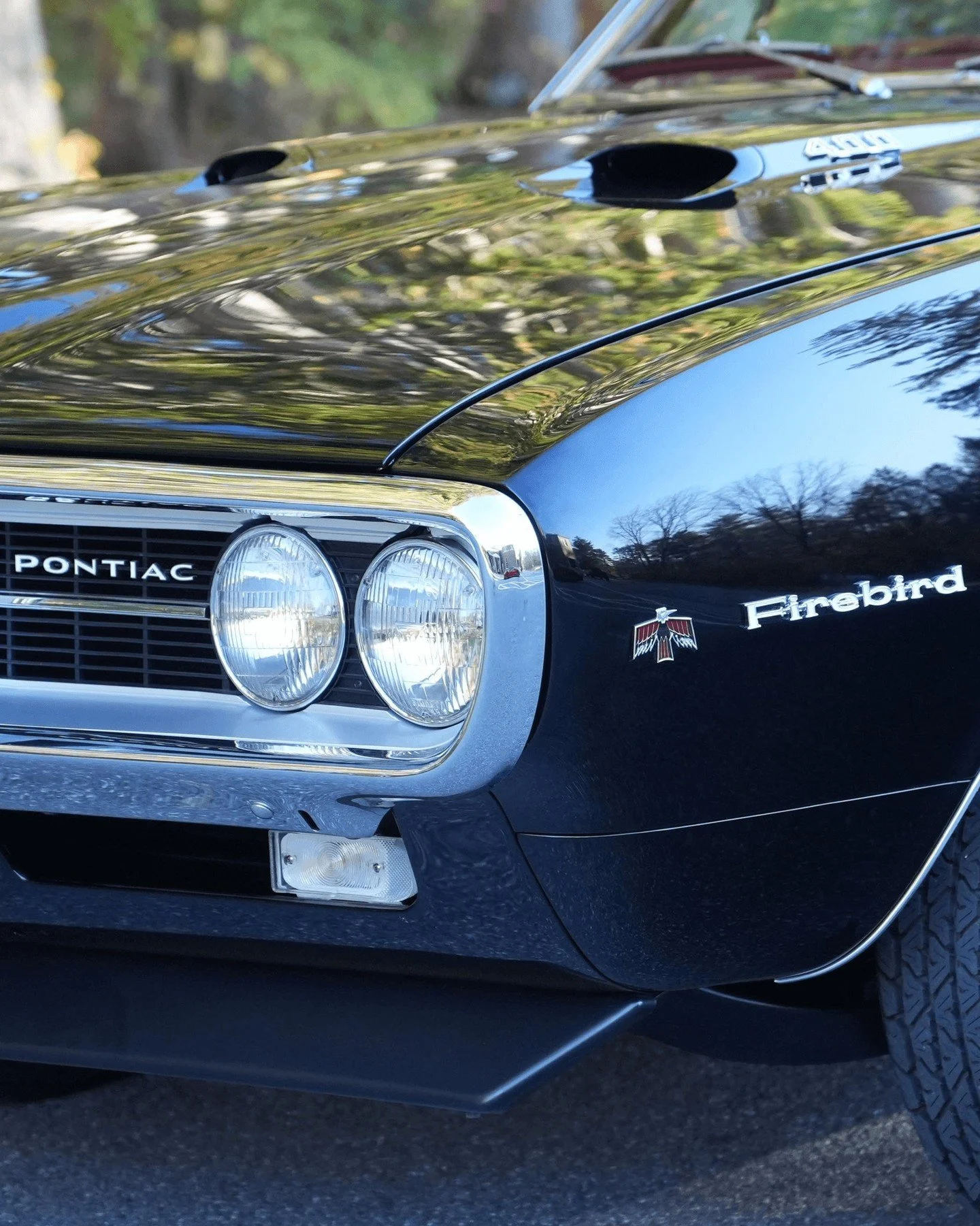 The Pontiac Firebird takes center stage in our exhibition Pontiac: The Dawn of Muscle, exploring how bold design, performance engineering, and attitude reshaped American roads.
Now on view at the Saratoga Automobile Museum.