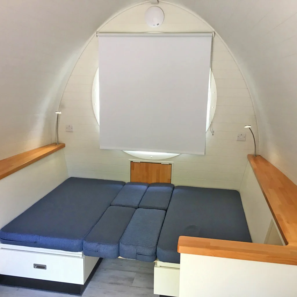 3 berth Pod with double bed configuration