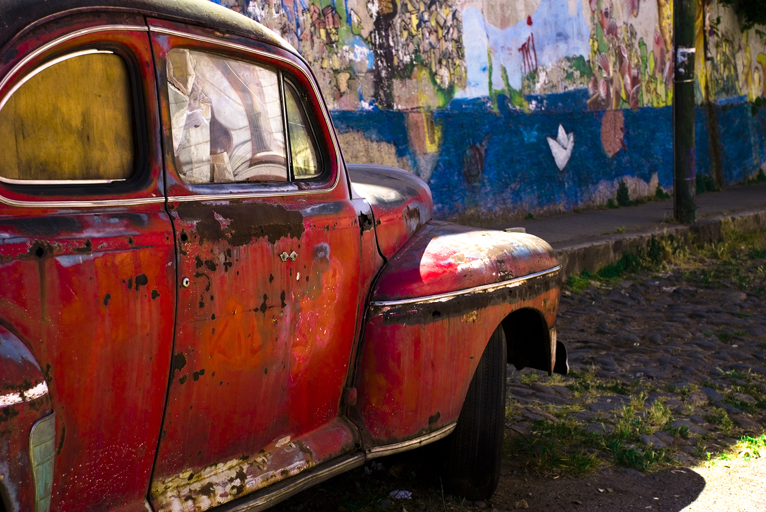 Old Cars in Valparaíso