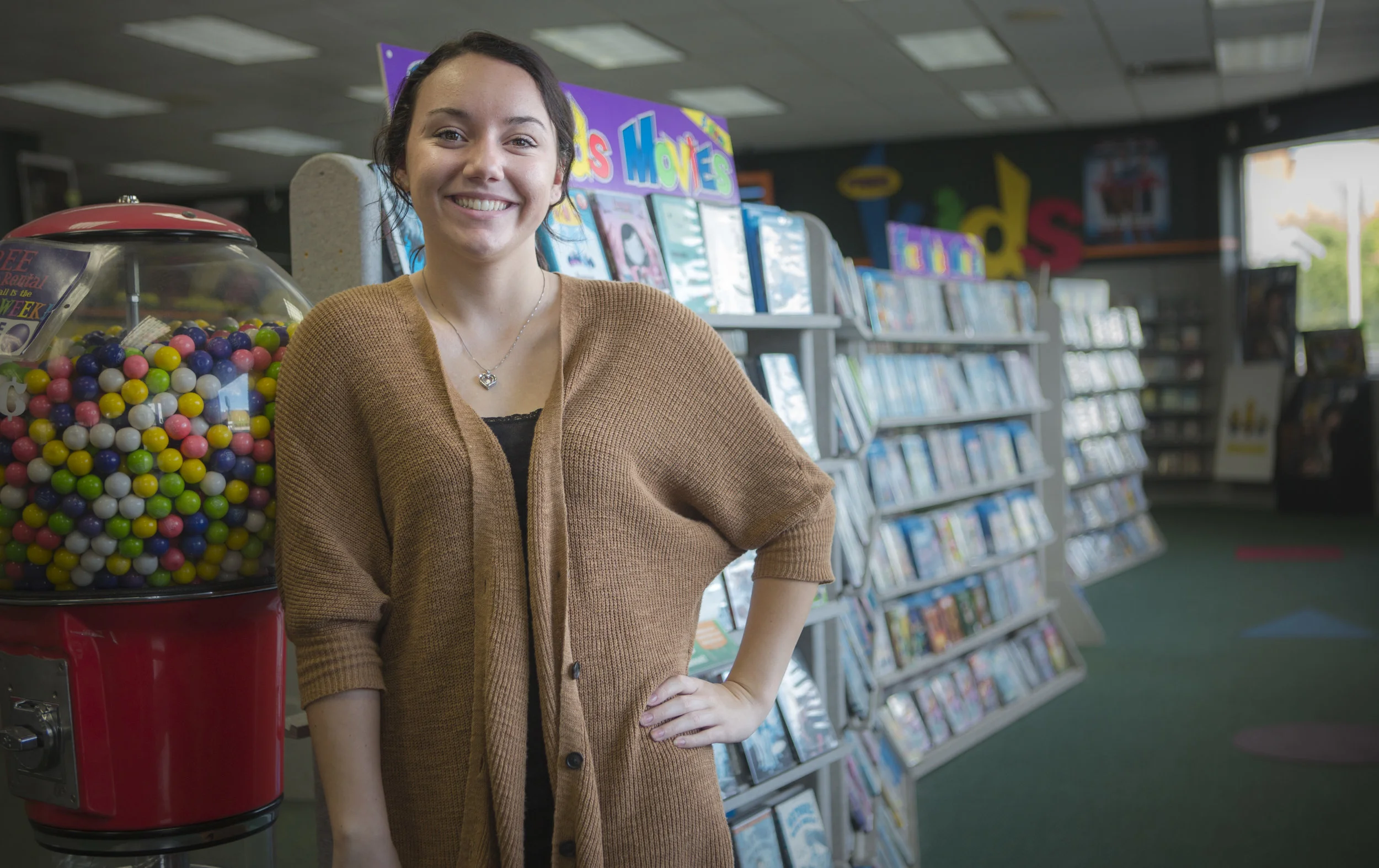 RYLEE, THE CLERK &nbsp; // &nbsp;Fostoria, Ohio“College should be affordable, so people can get out of places like here.”Rylee says she was big a fan of Bernie Sanders.&nbsp;“He was so cute too,”&nbsp;she adds with a laugh.&nbsp;“I knew the free col…