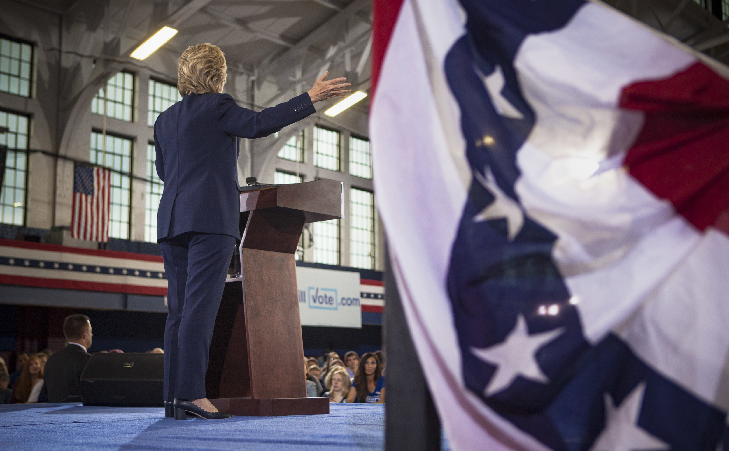 10032016_BJM_Hillary_Campaigns_in_Akron_Ohio_07.jpg