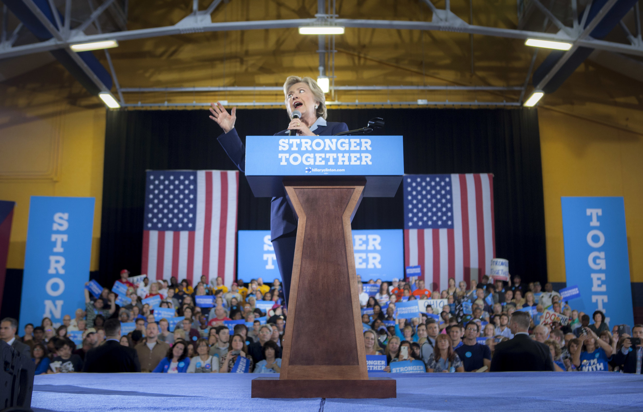 10032016_BJM_Hillary_Campaigns_in_Akron_Ohio_31.jpg