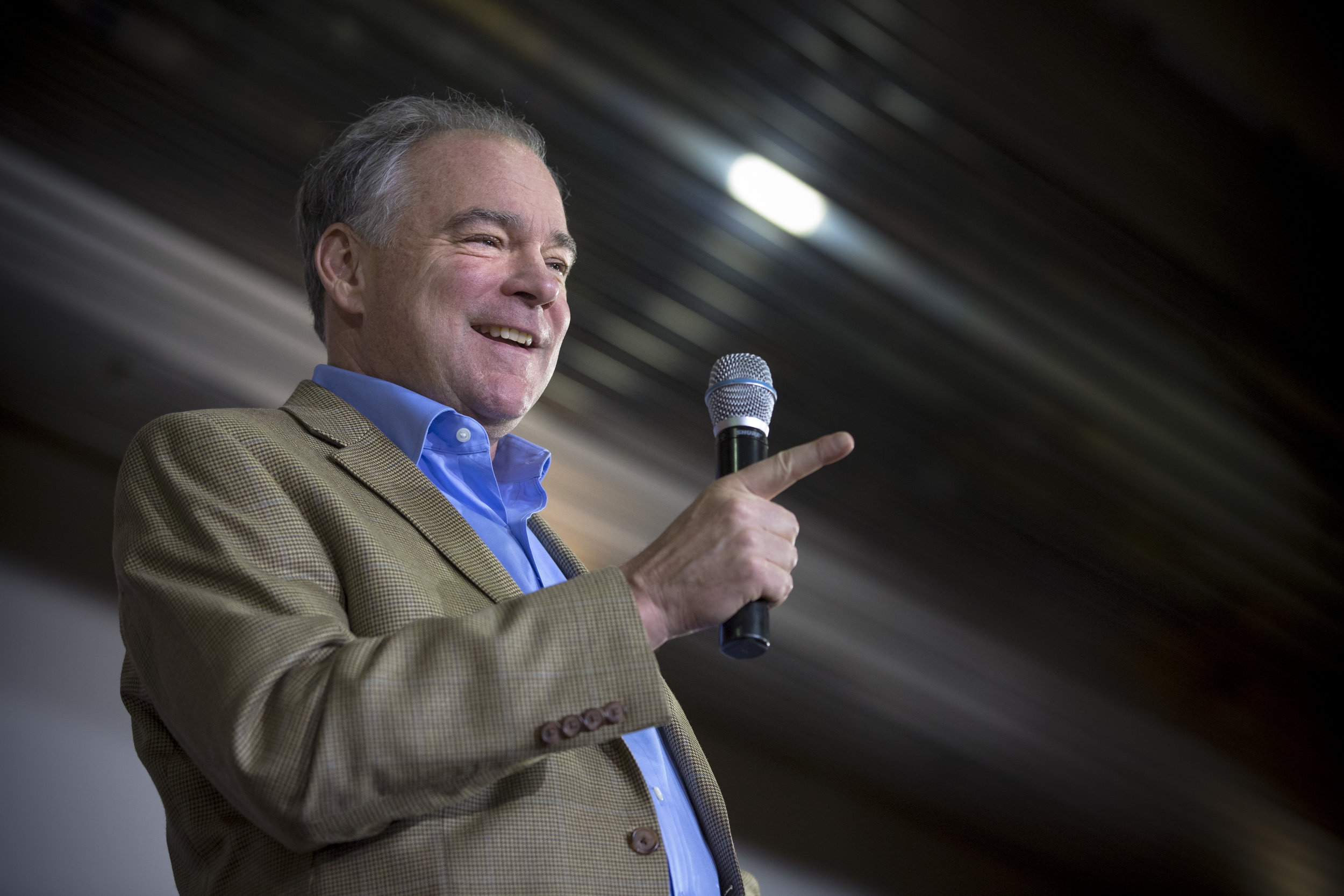 10052016_BJM_Tim_Kaine_Campaigns_in_Philadelphia_Pennsylvania_03.jpg