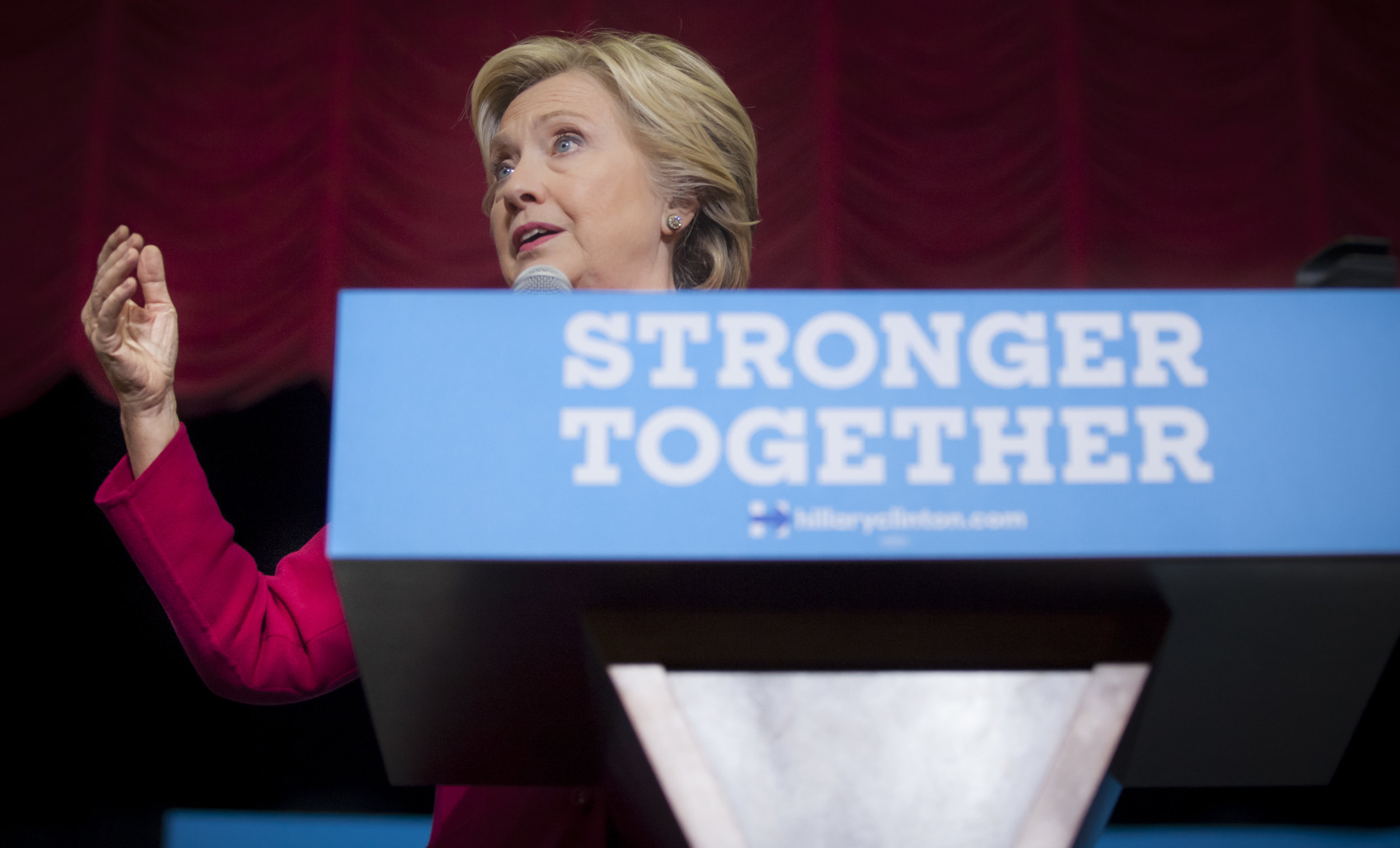 10042016_BJM_Hillary_Clinton_Campaigns_in_Harrisburg_Pennsylvania_23.jpg