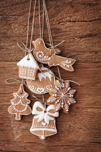 homemade-ornaments-gingerbread_0.jpg