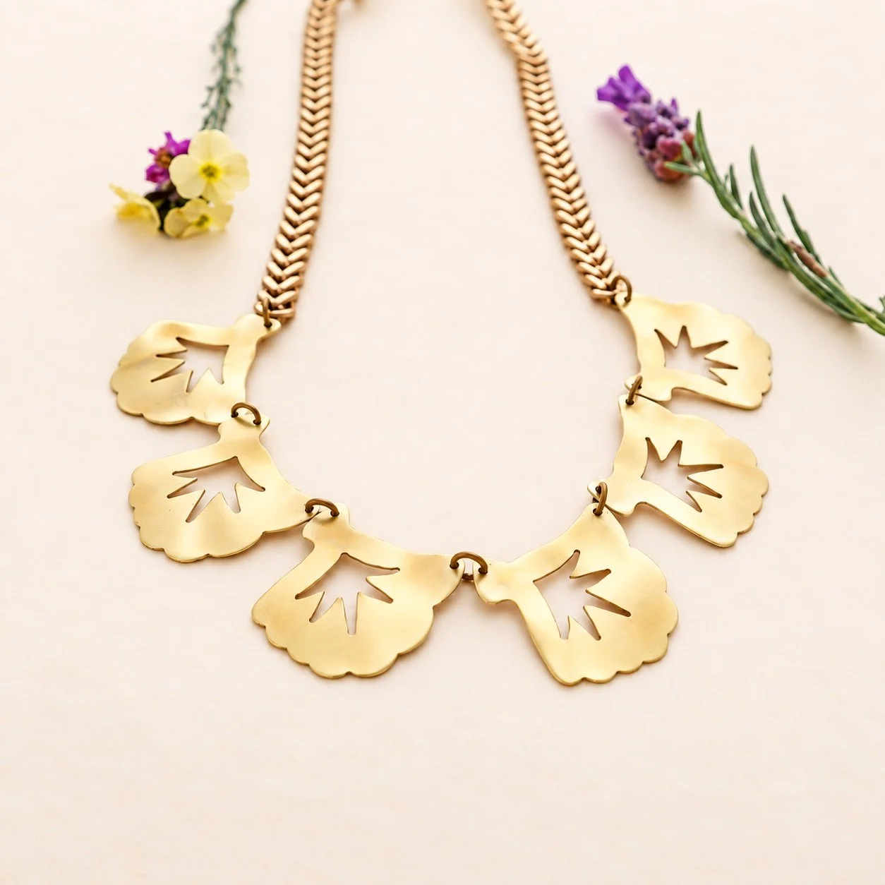 gingkoleadneck3.jpg