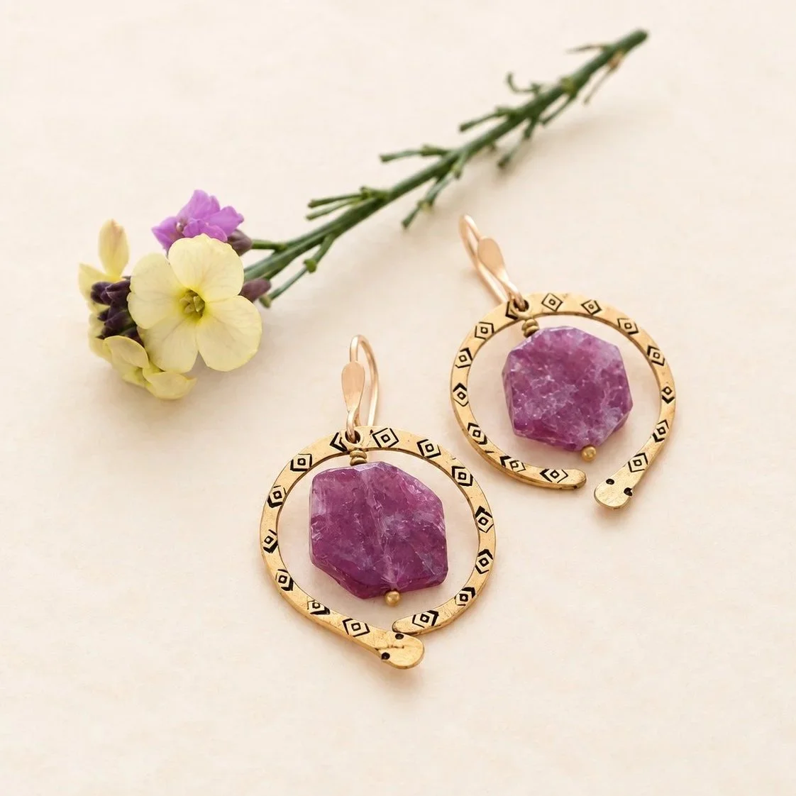 Purple%2520Quartz%2520Snake%2520Earrings%25203.jpg
